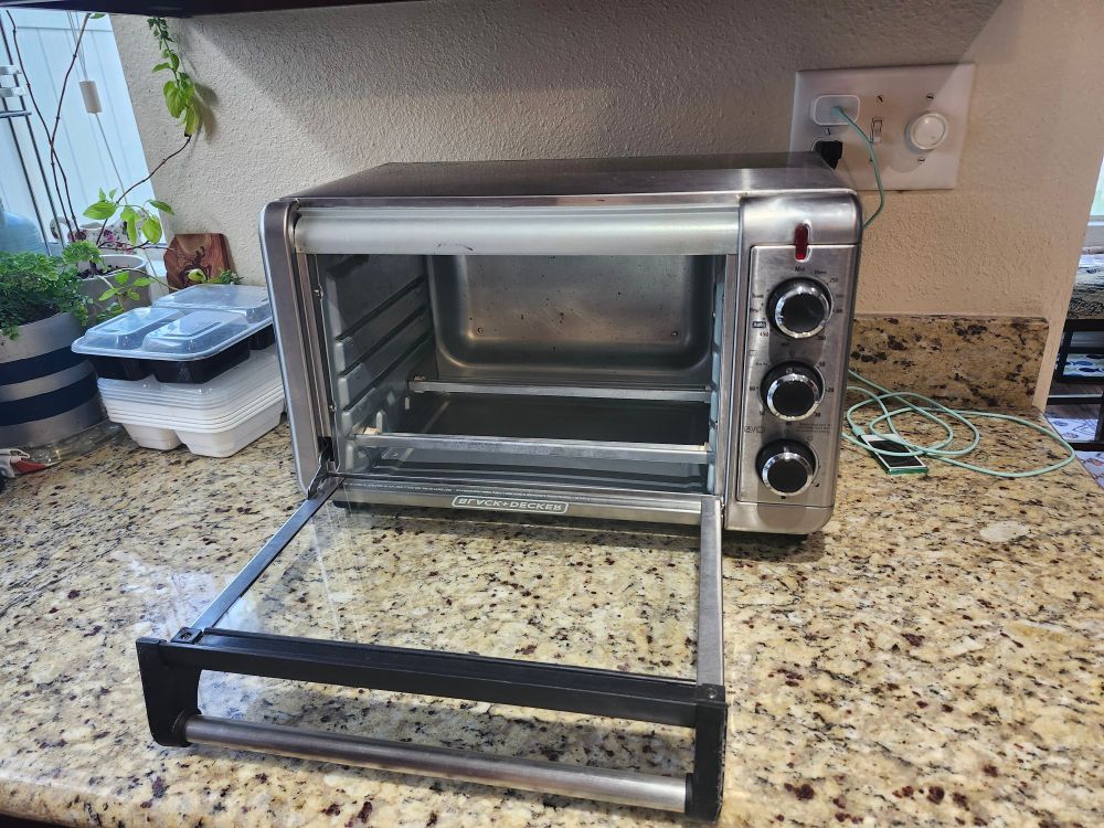 My toaster oven reassembled and clean as fuck 