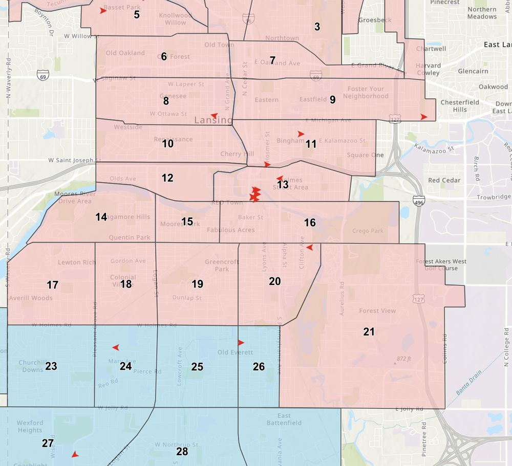 a map of lansing with small arrows pointed where plows currently are; different areas are colored based on whether they are plowed or not (today more of south side is complete)