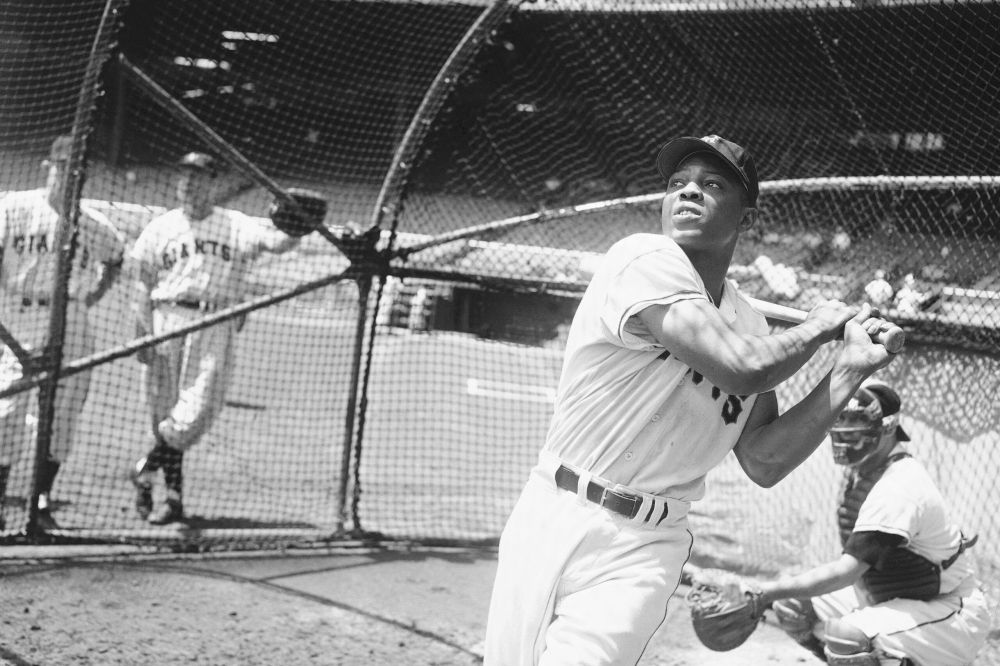 EXCLUSIVE: Willie Mays’ Hall of Fame plaque to travel to historic celebration of baseball NABJ Black News & Views