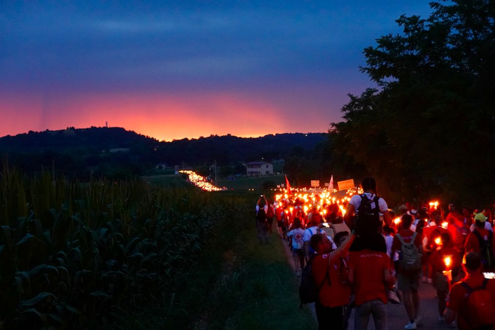 marche aux flambeaux entre Solferino et Castiglione