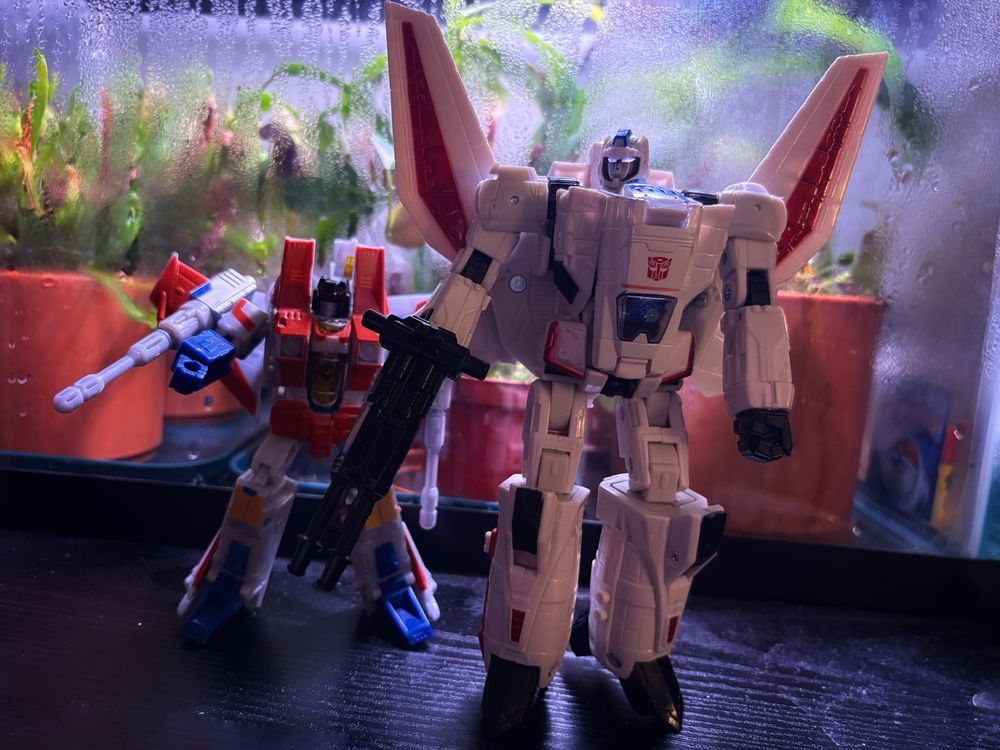 Special cameo from everyone’s favorite seeker!