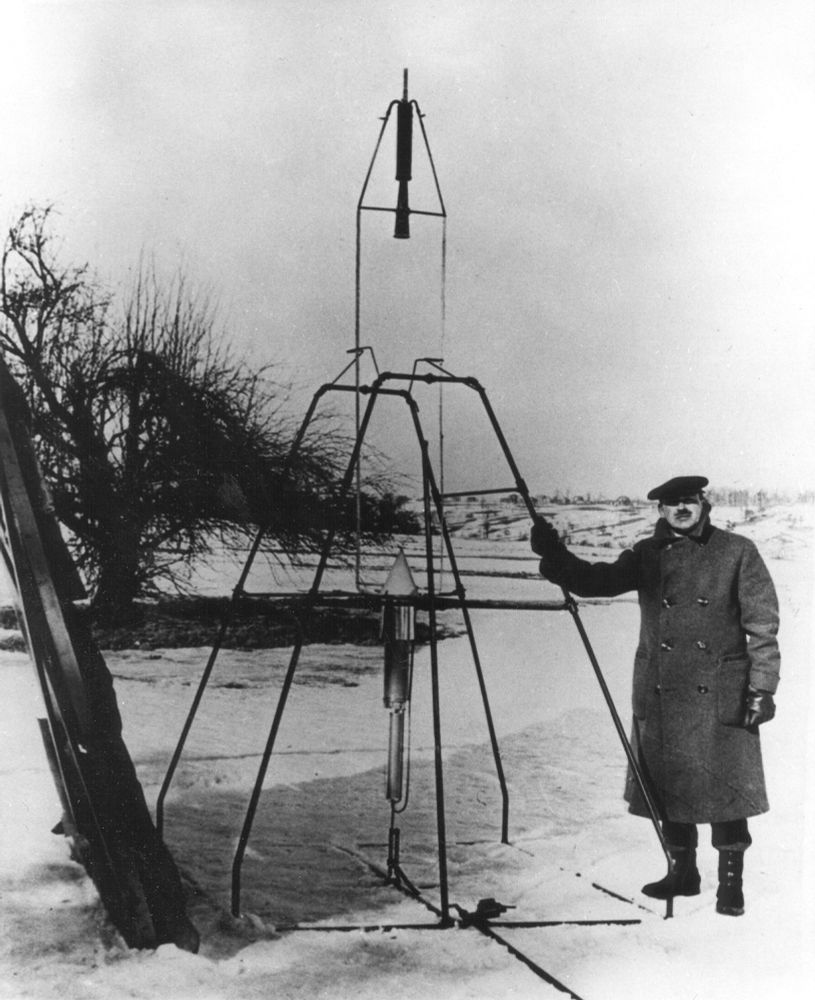 Robert H. Goddard standing next to the world’s first liquid-fueled rocket and its launch frame in Auburn, Massachusetts, in 1926.
Credit: Esther Goddard/Wikimedia Commons
