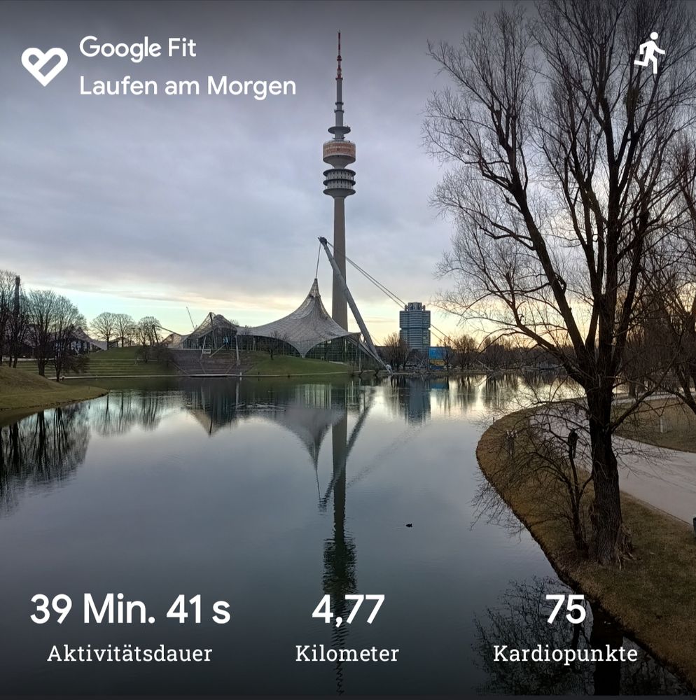 Der Olympiaturm spiegelt sich im Wasser des davorgelegenen Sees. Der Himmel ist wolkig, nur am Horizont ein blauer Streifen. Morgenstimmung.
39 min 41 sec Aktivitätsdauer, 4,77 Kilometer, 75 Kardiopunkte
