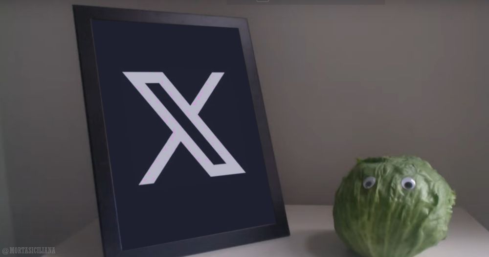 Imagen del logo de X al lado de una lechuga, emulando la sátira inglesa de Liz Truss apostando sobre quién caducaría antes.
