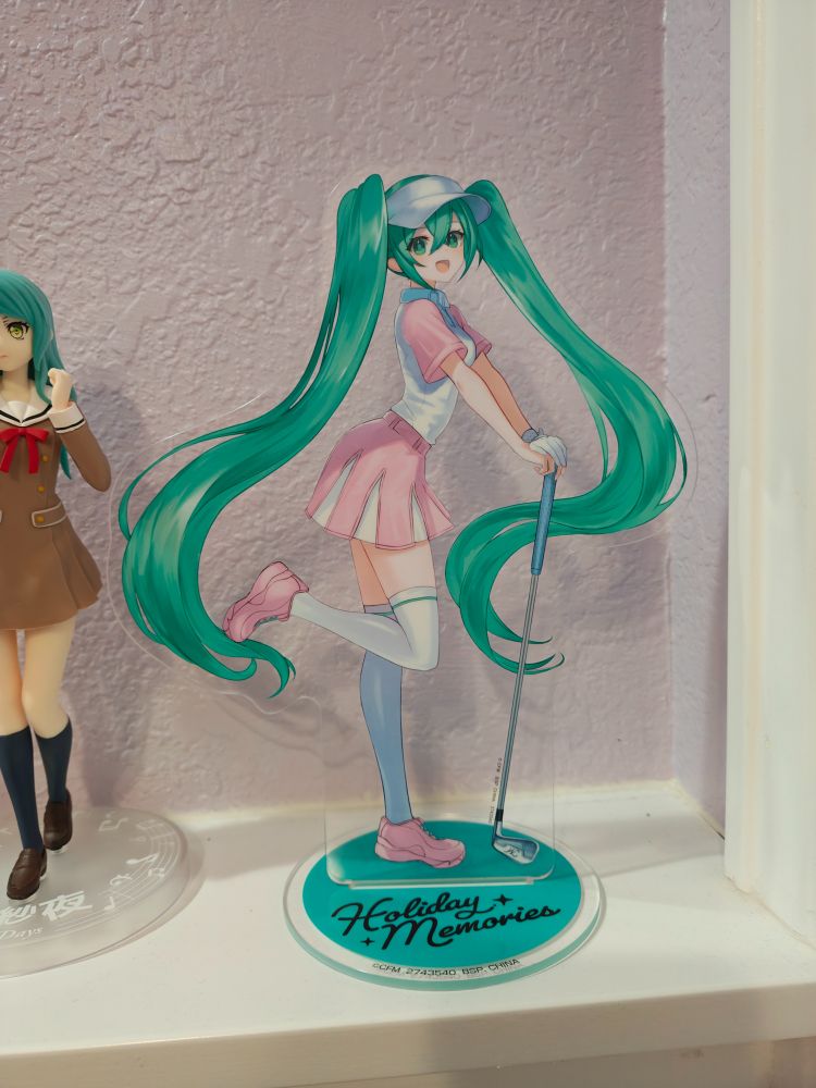 25cm of golfing Miku 