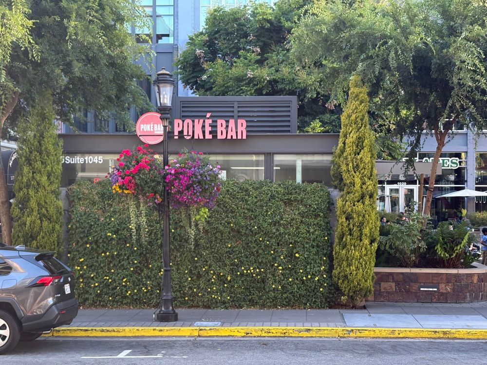 Storefront of a place called “POKÉ BAR”