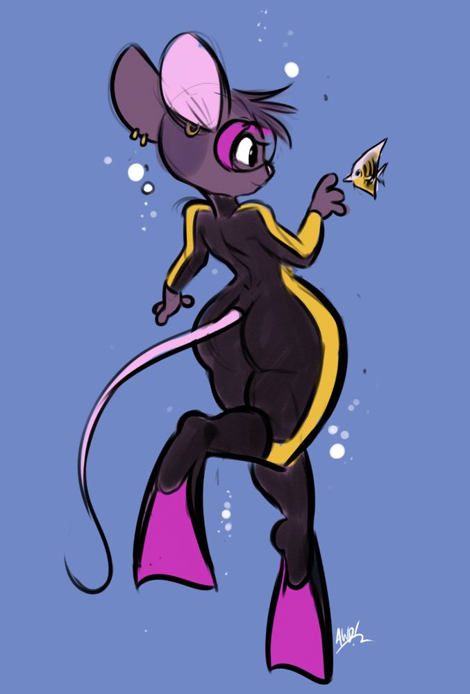 art
Scuba mouse looking at a fishy