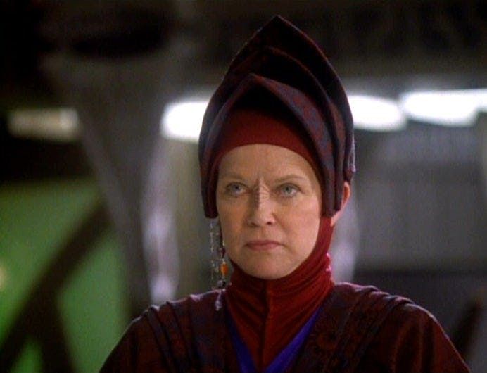 Kai Winn scowling, and looking a lot like Erika Kirk.