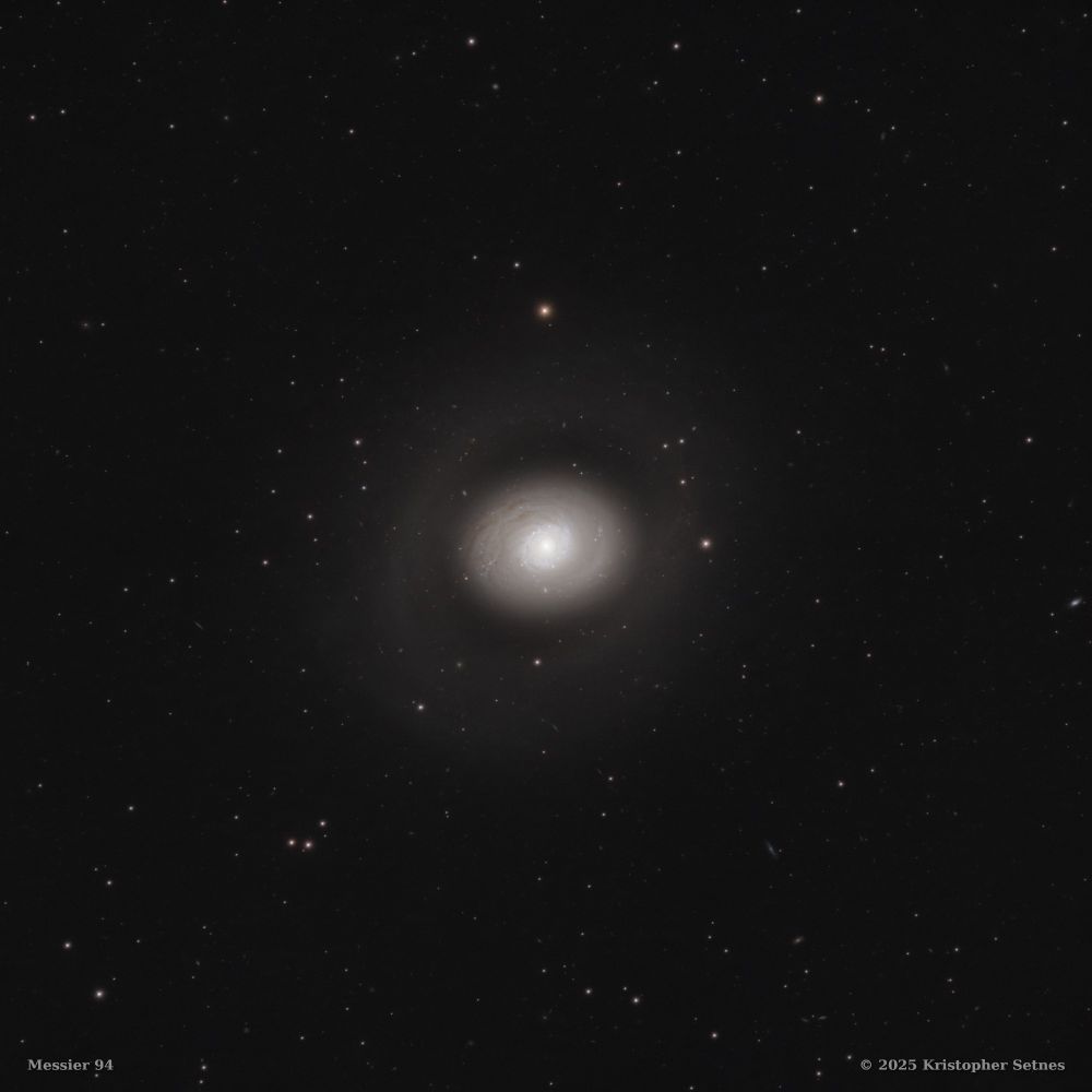 image of the Cat's Eye or Croc's Eye Galaxy (Messier 94)