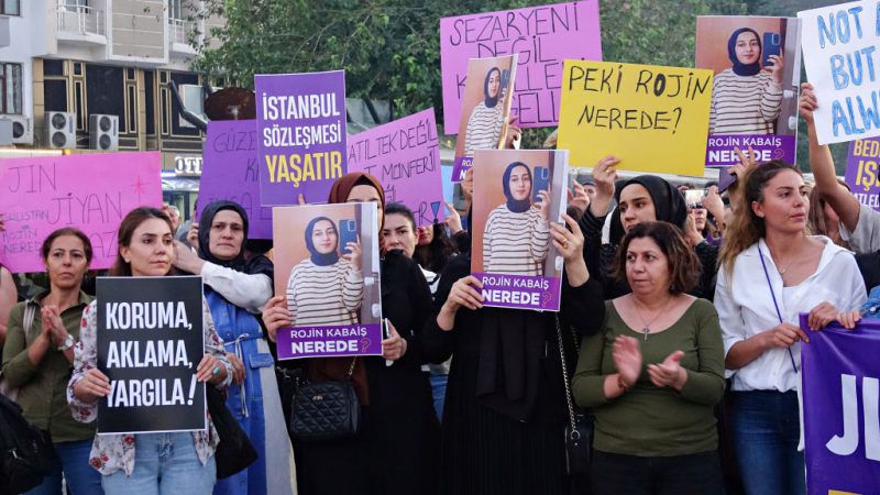 Fresh protests in Turkey over violence against women