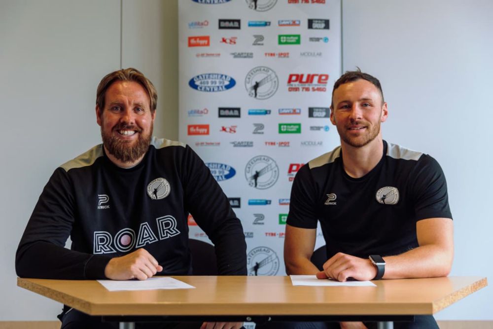 Rob Elliot appointed as Crawley Town boss after history-making year at Gateshead