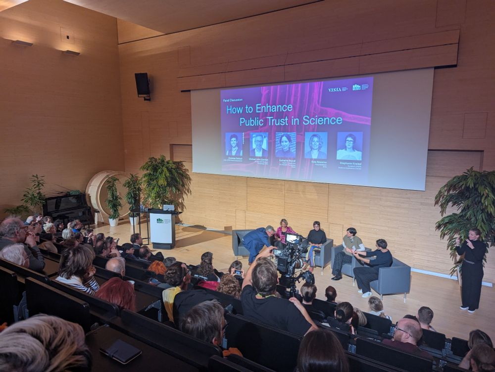 Panel of five from ista and externally on the stage