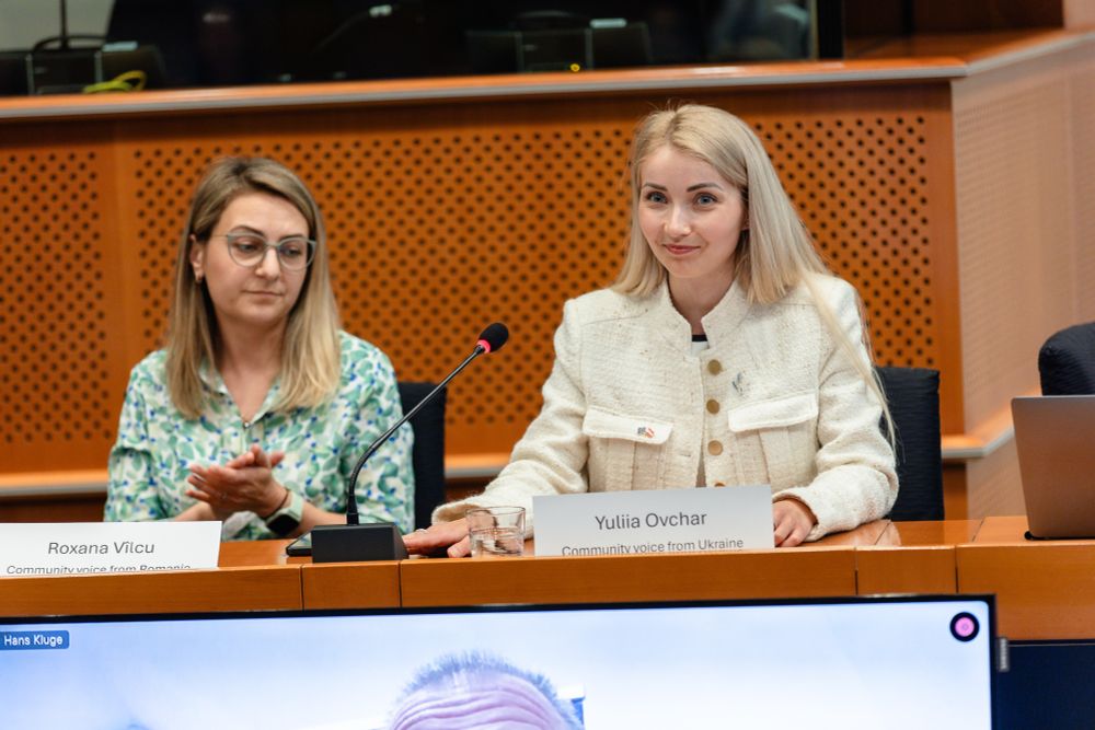 Citizen representatives from Romania and Ukraine
