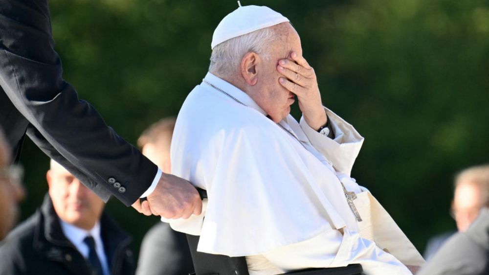 « Ses propos sont ahurissants » : le pape qualifie la loi sur l’avortement de « meurtrière »