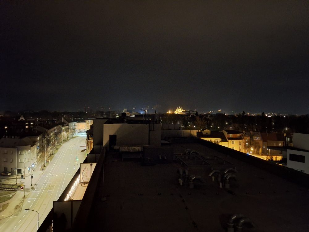 Oloumuc city at night