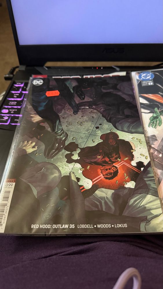 Red Hood: Outlaw #35 Yasmine Putri variant cover