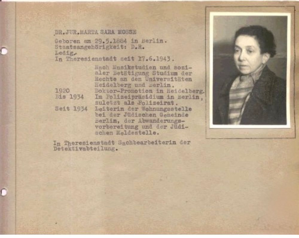 Eine Kernkarte mit ihrem kurzen Lebenslauf.