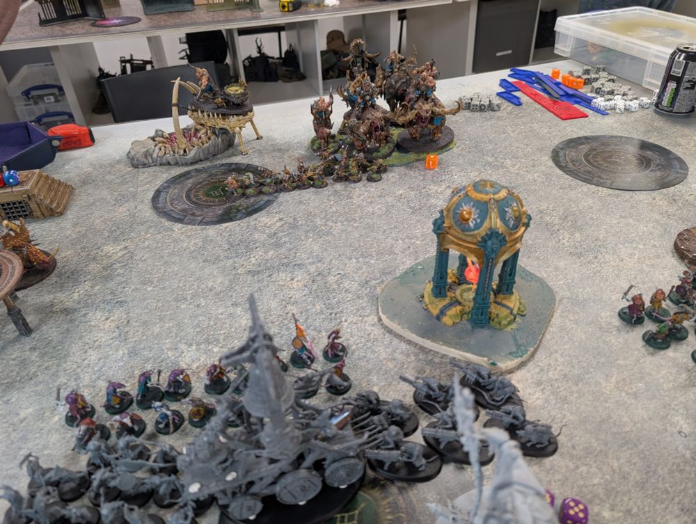 Skaven and Ogors places on an age of sigmar battle map