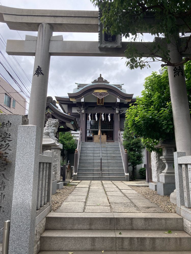 神楽坂の神社