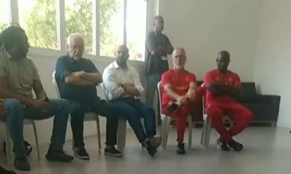 Organizadas do Fluminense têm reunião com Mano antes de jogo contra Cruzeiro < No Ataque