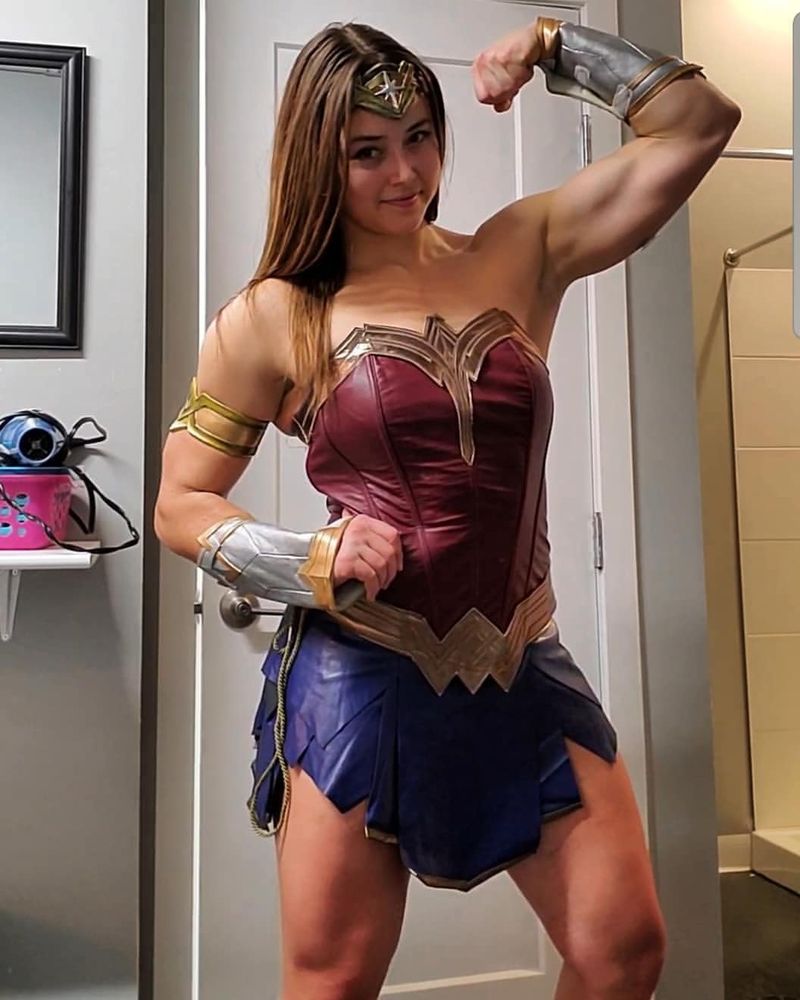 Jessica Buettner, a Canadian powerlifter, dressed as Wonder Woman.