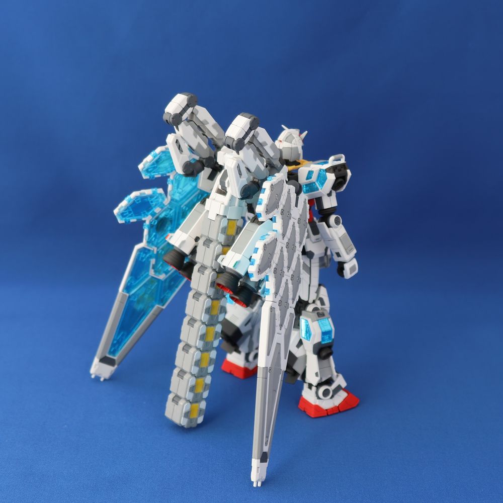 EXPO2025 1/144 RX-78F00/E ガンダム (EX-001 グラスフェザー装備)