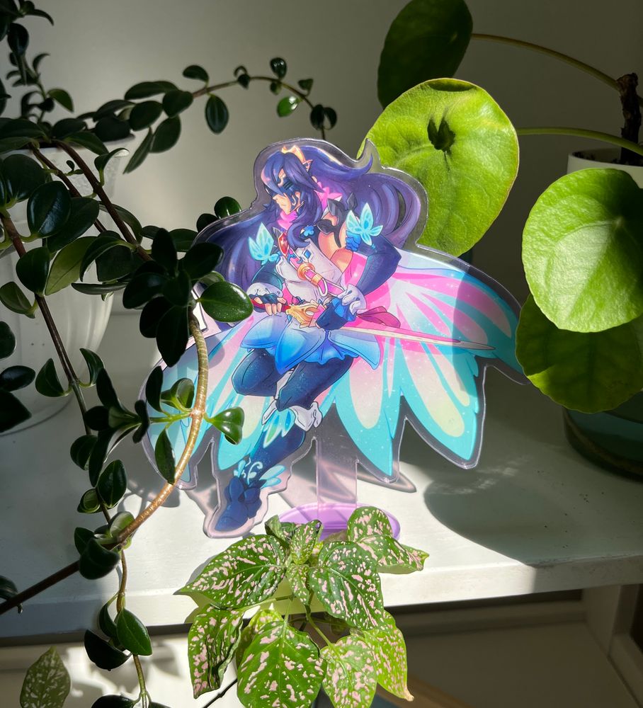 A photo of a fairy resplendent Lucina standee. 