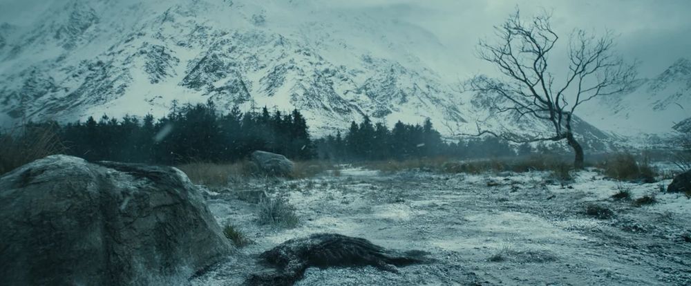 Sauron in a form of a colony of worms from The Rings Of Power crawling through a snowy landscape