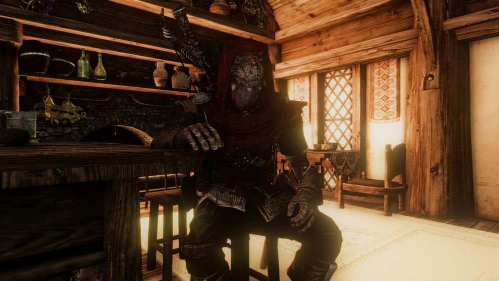 picture of my Skyrim SE character inspired by Geralt's fighting style - two-handed alchemist in light armor, who I made an argonian just because I like argonians.