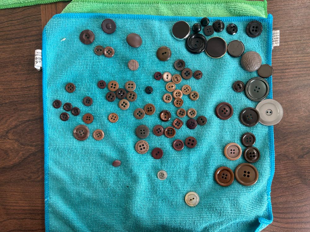 Brown buttons