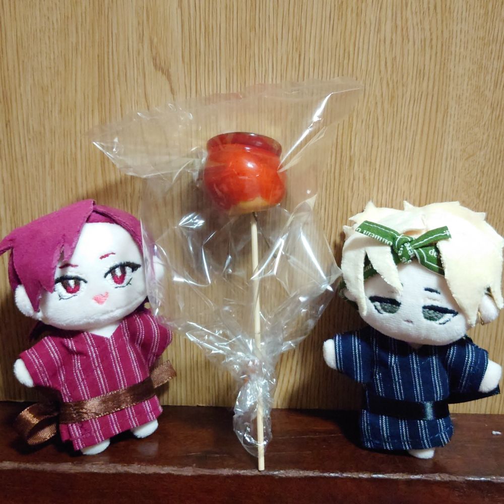 りんご飴とぬい