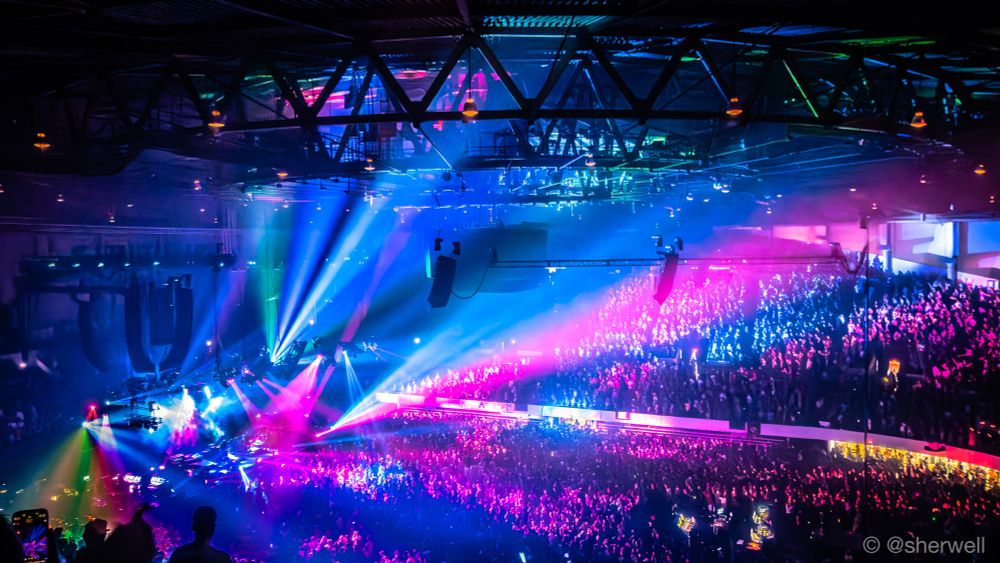 Lights at a Phish show at Hampton Coliseum