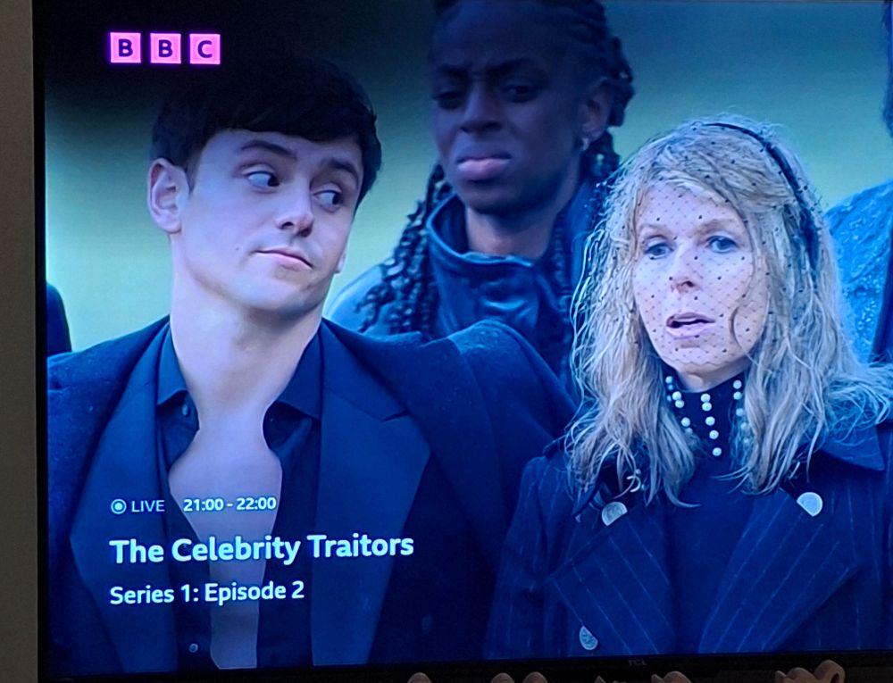 Tom Daley giving the most side-eye that's ever been given in human history 