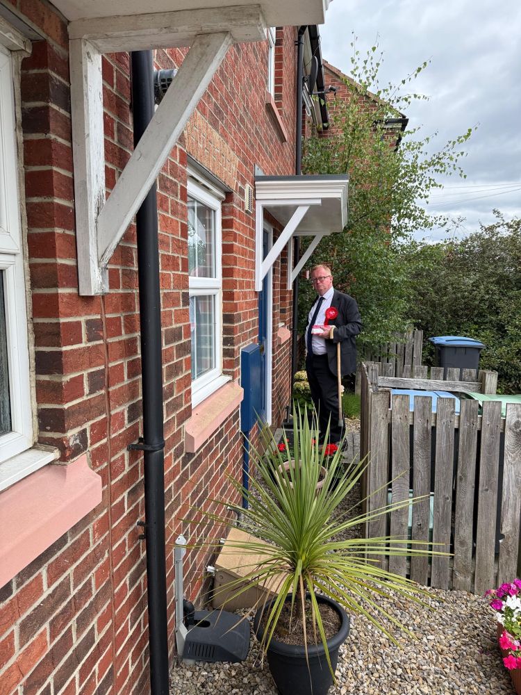 Luke 'the nuke' Akehurst our doorknocking - photographed by presumably the resident next door. He looks tired and depressed. 