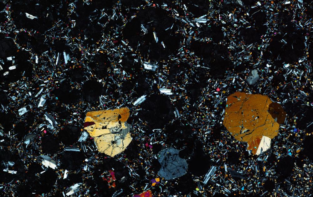An microscope image of a thin section of rock
