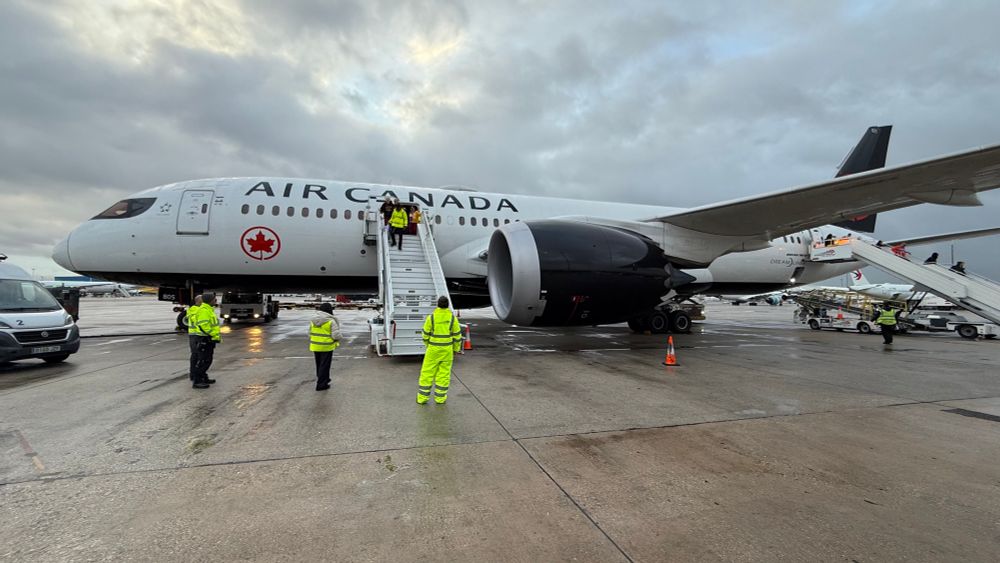 Air canada Boeing 787 on the ramp at Madrid