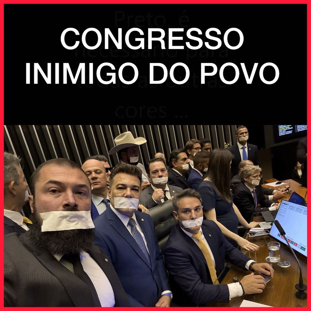 Motim da Extrema-direita parlamentar ensandecida estão justificando a EXTINÇÃO DO PL Partido de fascistas golpistas chantagistas antipatriotas.
Cassação dos parlamentares Lesa-pátria merecem ser punidos pelo crime de traição à PÁTRIA. 