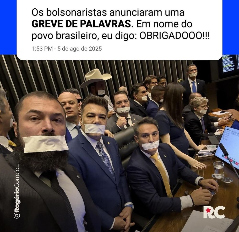 Motim da Extrema-direita parlamentar ensandecida estão justificando a EXTINÇÃO DO PL Partido de fascistas golpistas chantagistas antipatriotas.
Cassação dos parlamentares Lesa-pátria merecem ser punidos pelo crime de traição à PÁTRIA. 