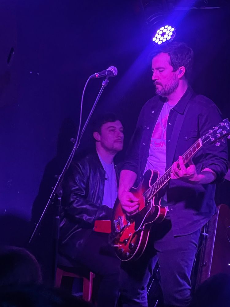 Ste Penn and Jose Ibanez on stage with The Heavy North, London, January 2023. 