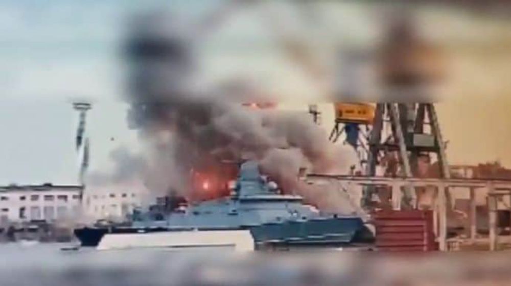 Ukrainian attack on warship in Kerch may force Russia to move its fleet further – UK intelligence