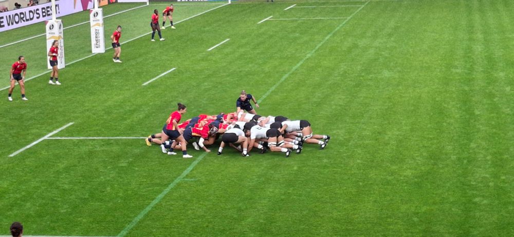 The two teams in a scrum