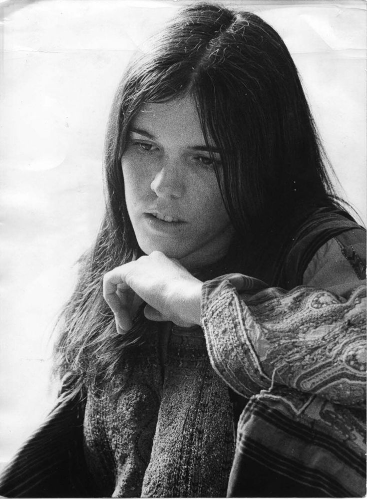 Fotografía de Evangelina Sobredo Galanes, cantante conocida por el nombre artístico de Cecilia.