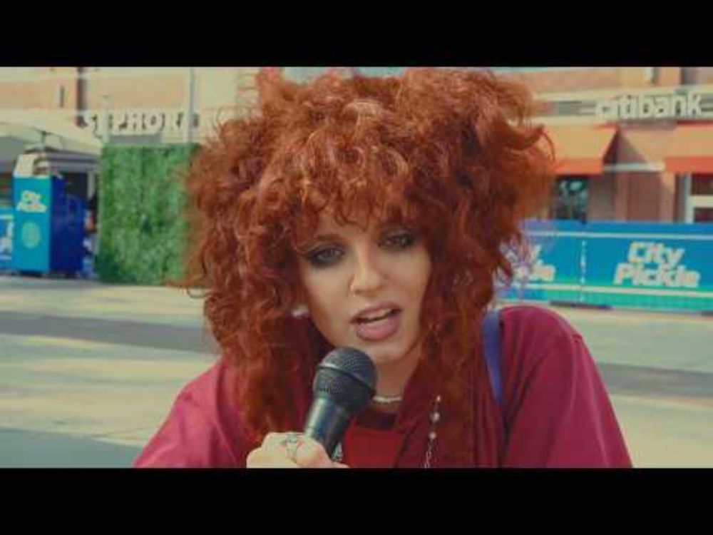 Sophie Hunter - Mic Check (Official Music Video)