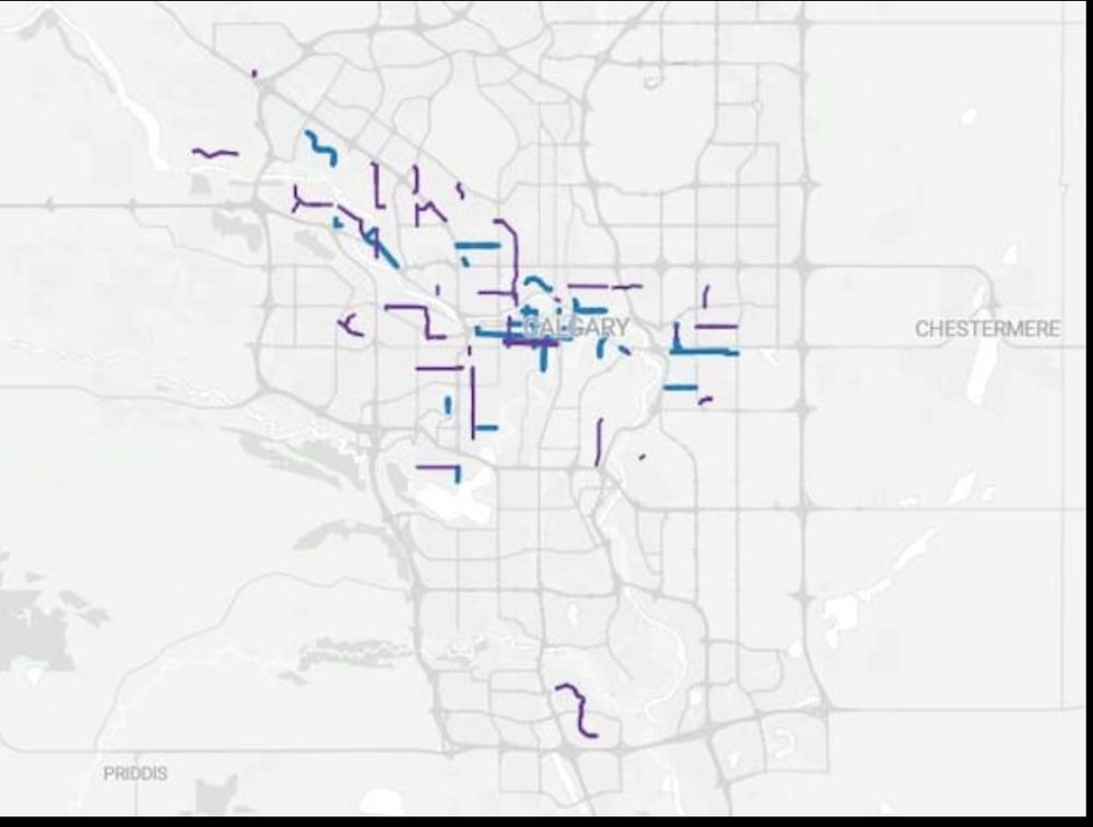 A map showing where Calgary's bike lanes are located around the city. (Robson Fletcher/CBC News)
