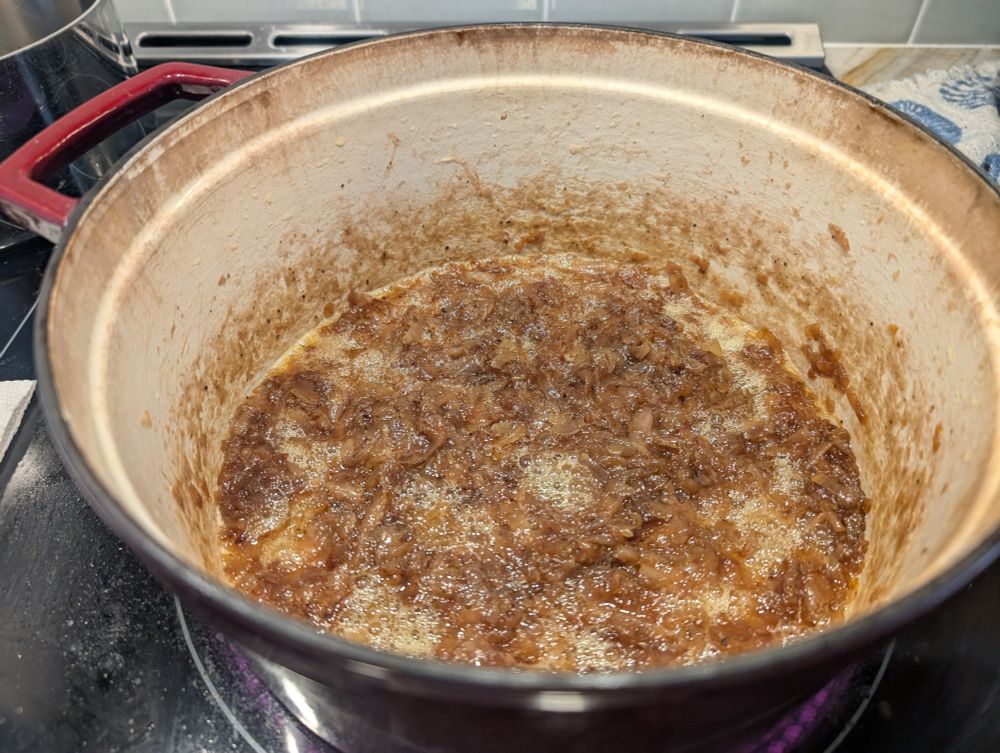 Onions mid-caramelization