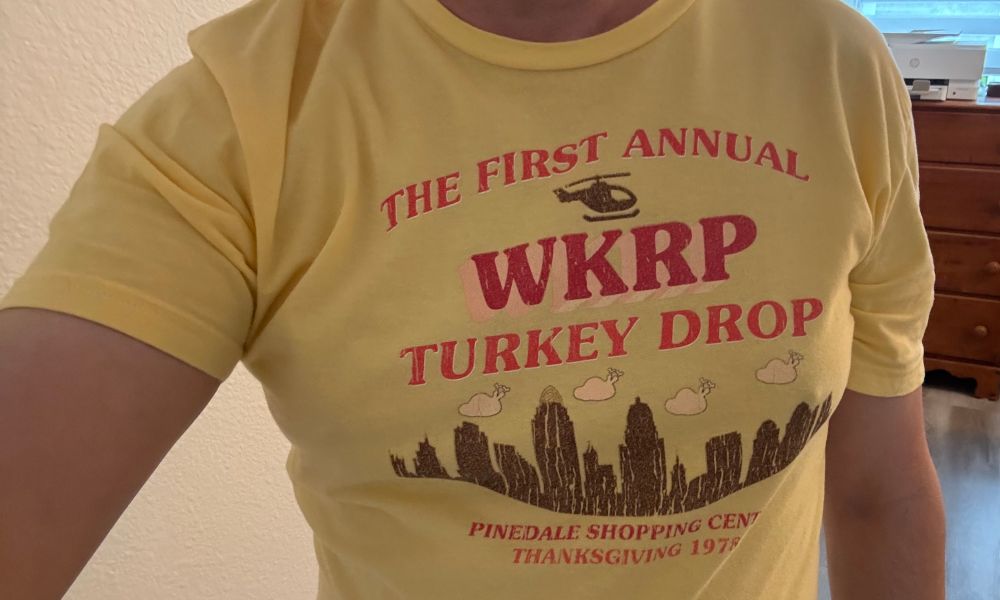 A T-shirt memorializing the Turkey Drop episode of WKRP in Cincinnati 