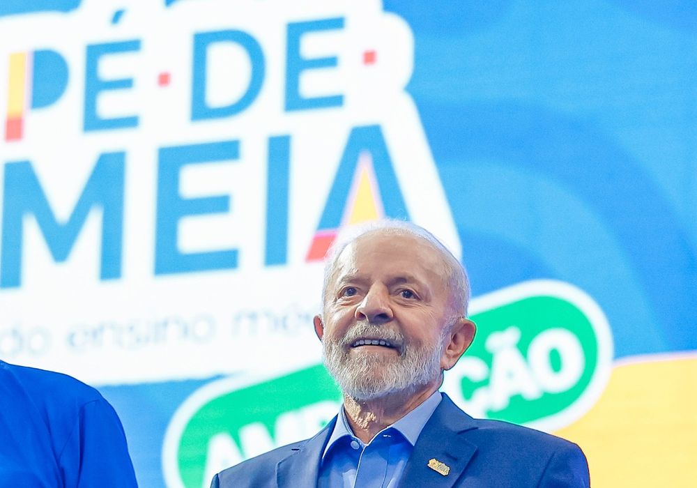 Lula sofre acidente doméstico em Brasília e cancela viagem à Rússia por recomendação médica