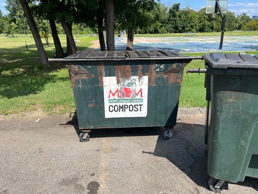 Large outside compost bin