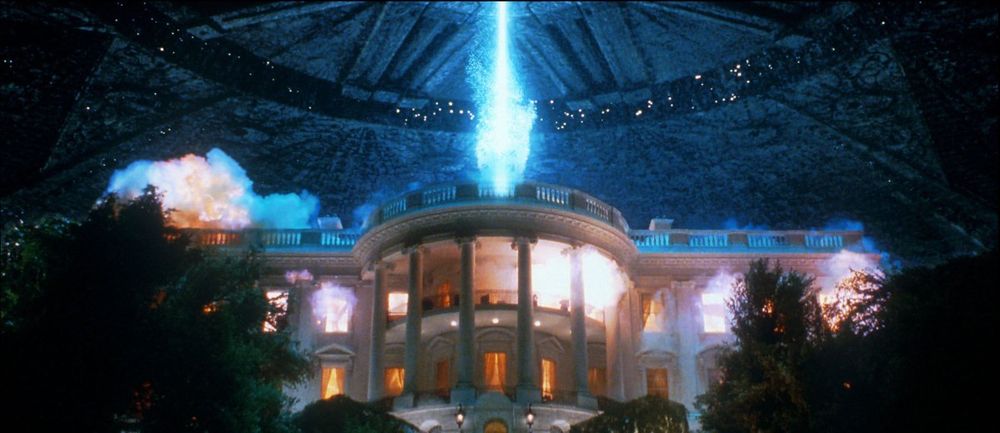 White House blowing up in Independence Day