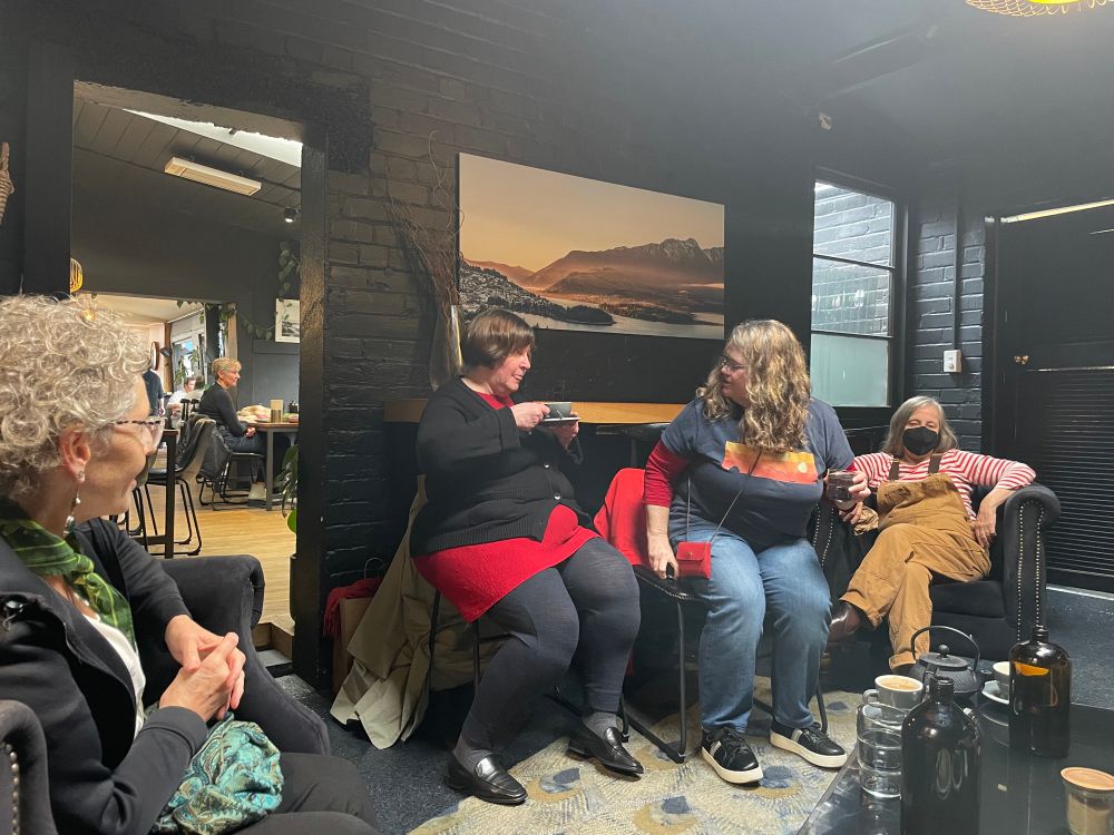 Jane, Karen, Colleen & Oblomova